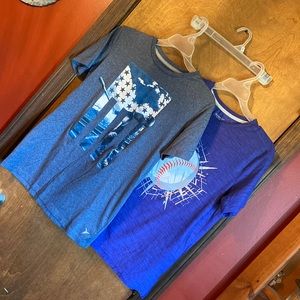 2 Boys Old Navy Active Baseball tees